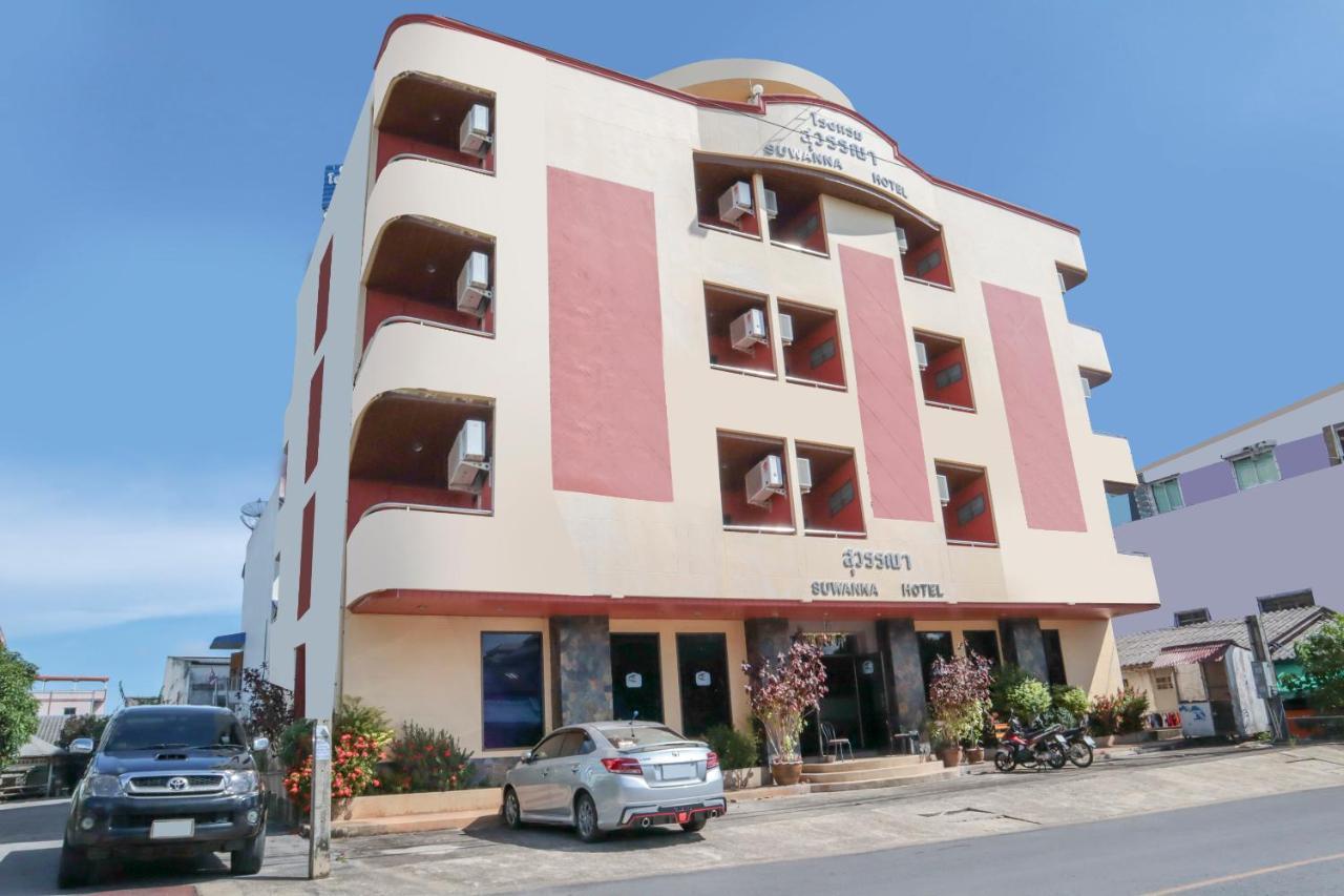 Oyo 747 Suwanna Hotel Krabi Exterior photo